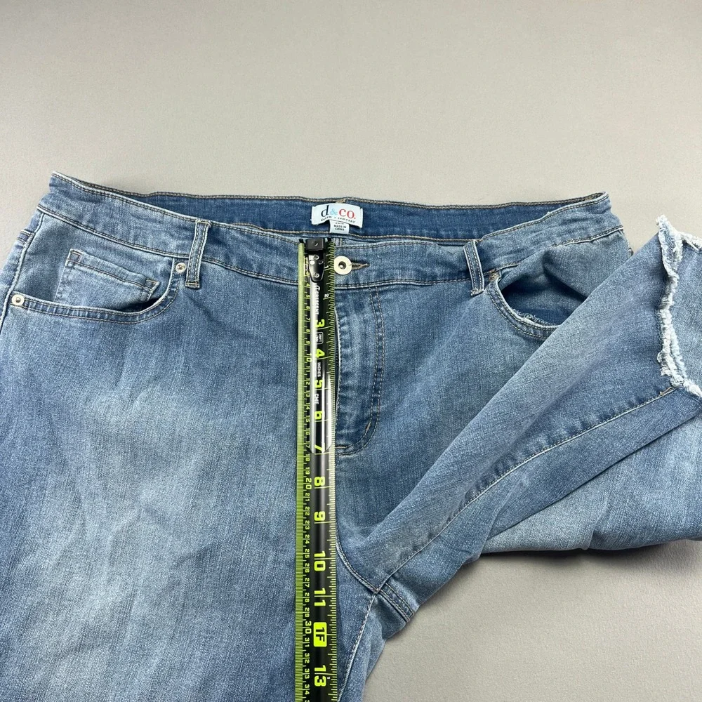 D&Co Bermuda Shorts Womens 20W Blue Denim Cotton Stretch Frayed Hem High Rise